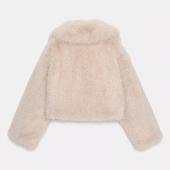 ZARA NWT Short Faux Fur Lapel Collar Coat! - Picture 7 of 9